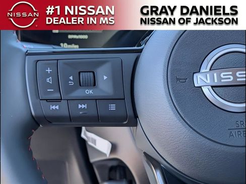 New 2026 Nissan Kicks SR w/ Cold Weather Package image 14