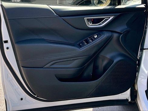 Used 2021 Subaru Forester Limited AWD/4WD image 13