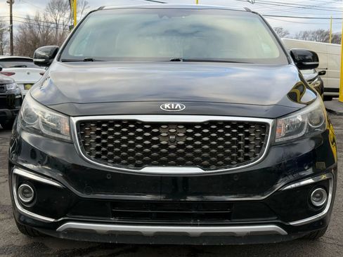 Used 2018 Kia Sedona SX Limited w/ SX Limited Prestige Package image 2