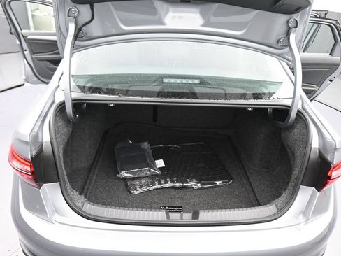 Used 2026 Volkswagen Jetta Sport FWD image 42