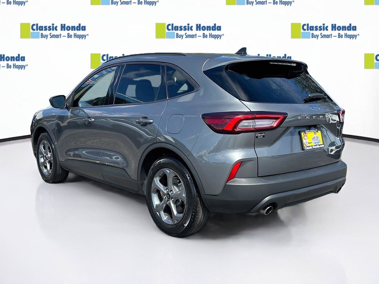 Used 2025 Ford Escape ST-Line FWD image 5