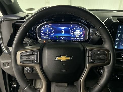 Certified 2024 Chevrolet Silverado 2500 High Country AWD/4WD image 11