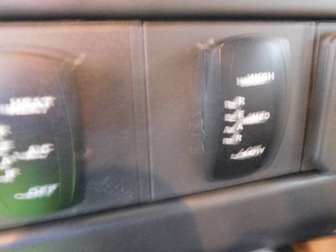 Used 2025 Chevrolet Express 2500 w/ Driver Convenience Package image 39