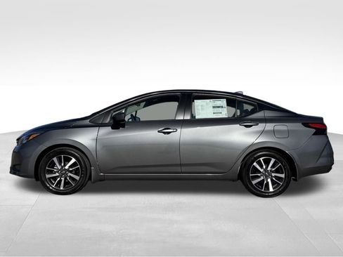 Used 2025 Nissan Versa SV w/ Trunk Package image 6