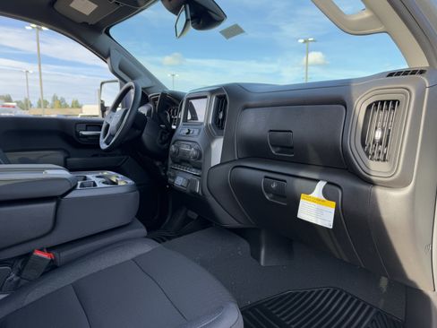 New 2026 Chevrolet Silverado 2500 Custom w/ Custom Value Package image 18