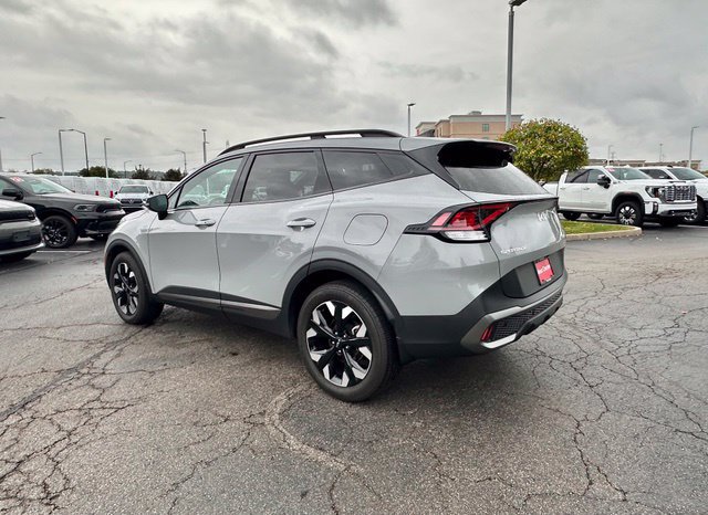 Used 2024 Kia Sportage X-Line w/ X-Line Premium Package AWD/4WD image 10