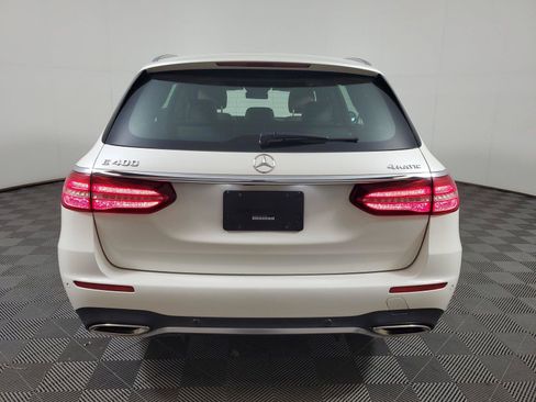 Used 2017 Mercedes-Benz E 400 4MATIC Wagon image 5