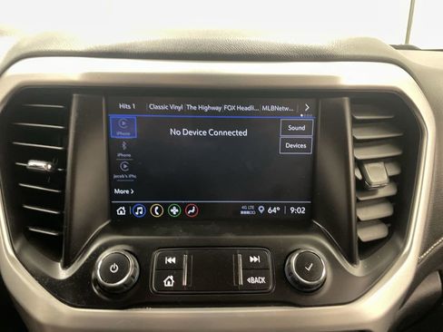 Used 2023 GMC Acadia SLE w/ Driver Convenience Package image 5