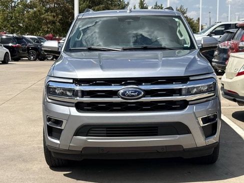 Used 2024 Ford Expedition Limited RWD image 7