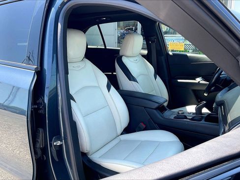Used 2020 Cadillac XT4 Sport AWD/4WD image 7