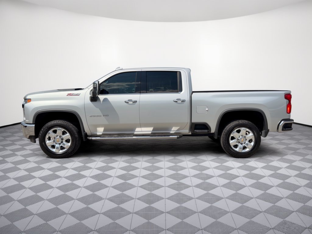 Used 2021 Chevrolet Silverado 2500 LTZ w/ LTZ Convenience Package AWD/4WD image 2
