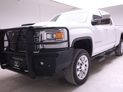Used 2019 GMC Sierra 2500 Denali w/ Duramax Plus Package