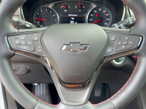 Used 2023 Chevrolet Equinox RS w/ RS Leather Package FWD image 10