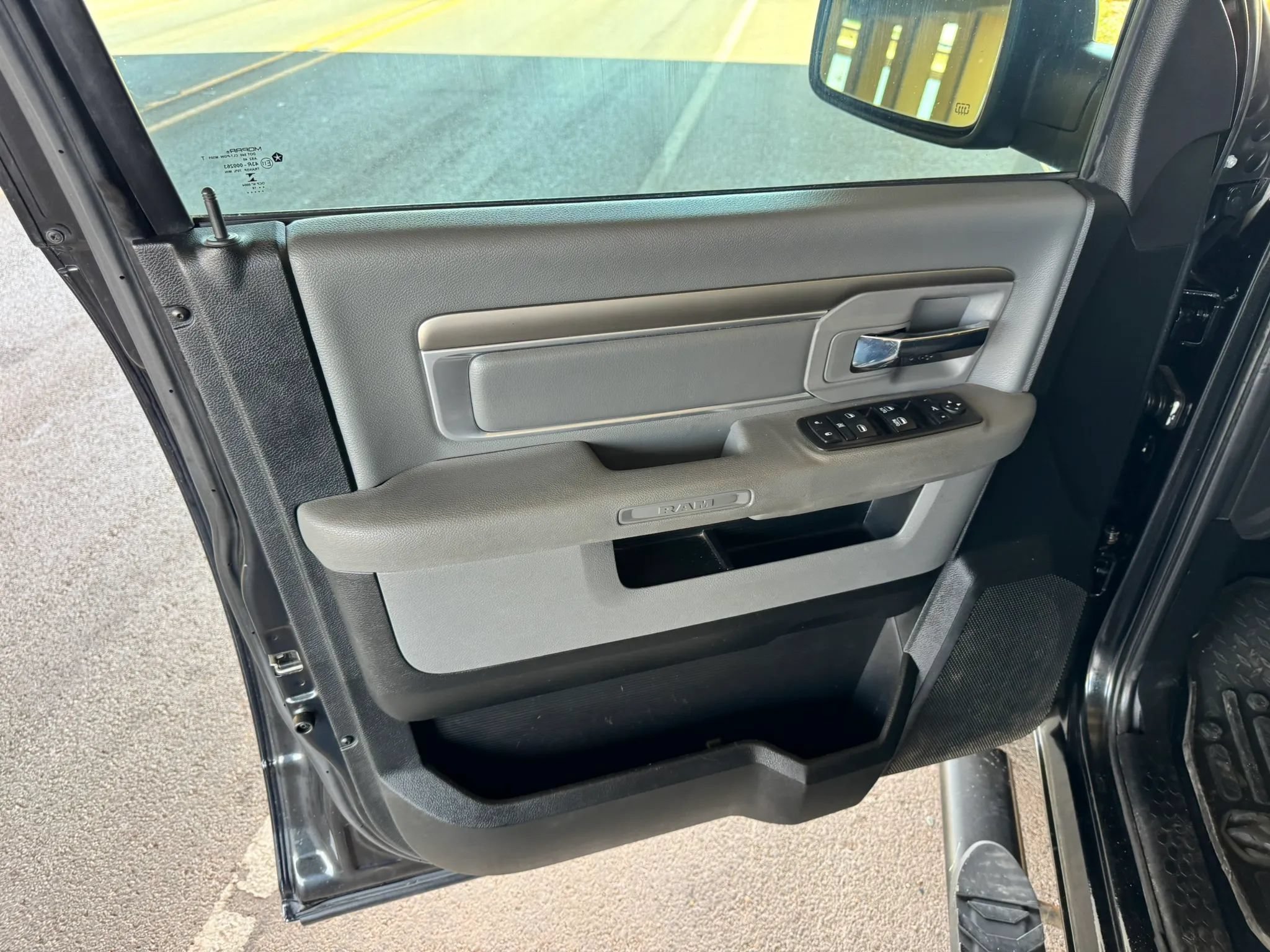 Used 2018 RAM 1500 Lone Star RWD image 10