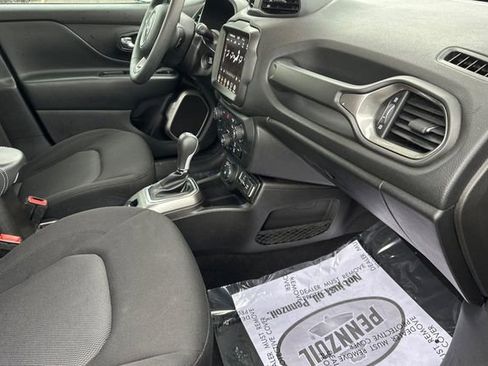 Used 2022 Jeep Renegade Sport image 17