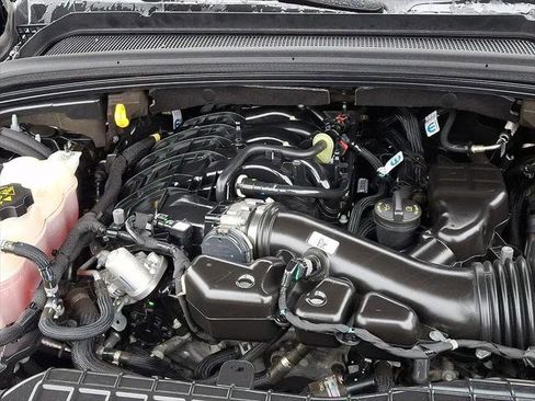 Certified 2023 Jeep Grand Cherokee L Laredo AWD/4WD image 30