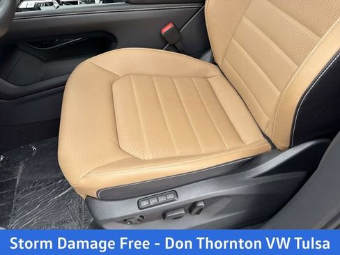 New 2026 Volkswagen Atlas Cross Sport SEL AWD/4WD image 41