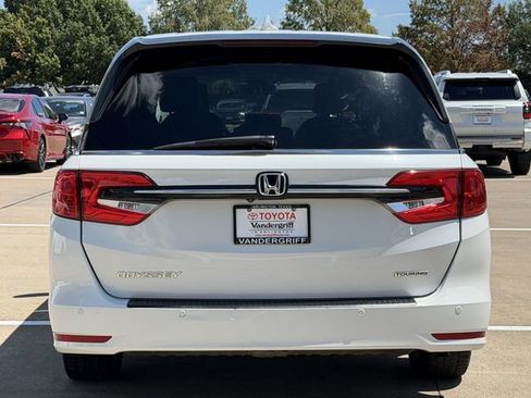 Used 2022 Honda Odyssey Touring image 5