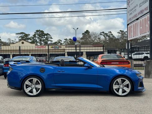 Used 2018 Chevrolet Camaro ZL1 w/ LPO, ZL1 Protection Package image 11