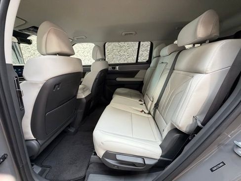 New 2026 Hyundai Santa Fe SEL FWD image 12