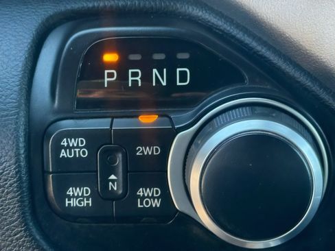 Used 2020 RAM 1500 Lone Star image 26