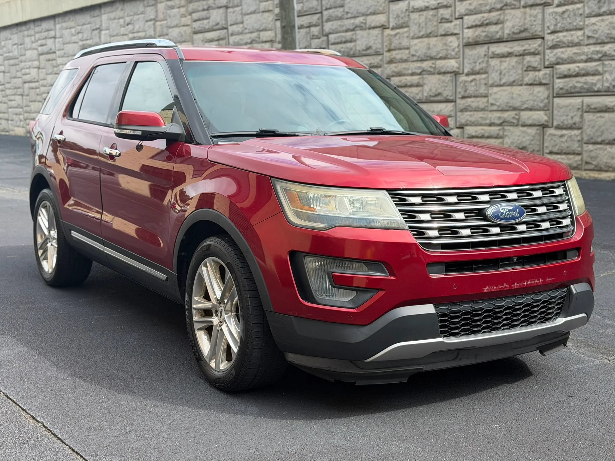 Used 2017 Ford Explorer Limited FWD image 5