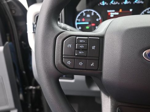 New 2026 Ford F250 XLT w/ FX4 Off-Road Package AWD/4WD image 4