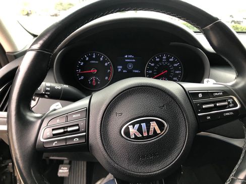 Used 2019 Kia Stinger image 27