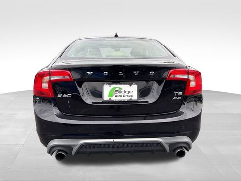 Used 2017 Volvo S60 T5 Dynamic w/ Vision Package image 7