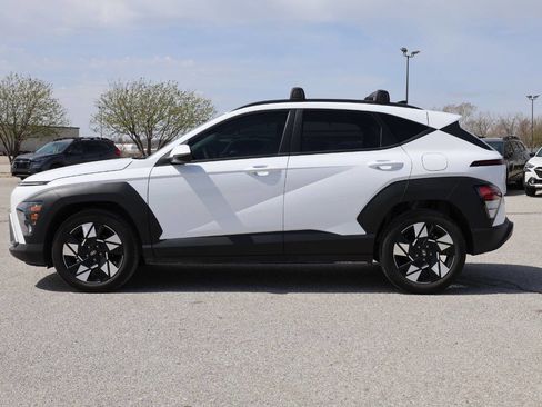 Used 2025 Hyundai Kona SEL image 8