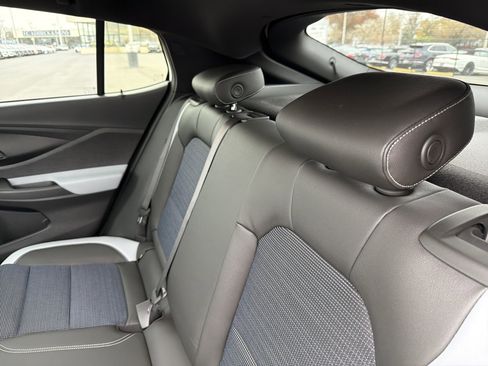 New 2026 Buick Envista Preferred image 26