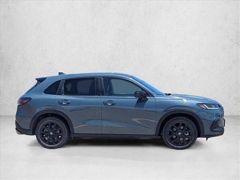 Used 2024 Honda HR-V Sport image 4