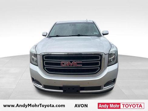 Used 2019 GMC Yukon XL SLT w/ Open Road Package RWD image 2