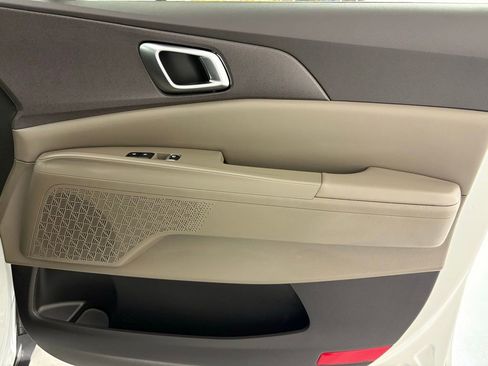 New 2026 Kia Carnival EX image 44