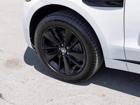 Used 2026 Jaguar F-PACE R-Dynamic S AWD/4WD image 7