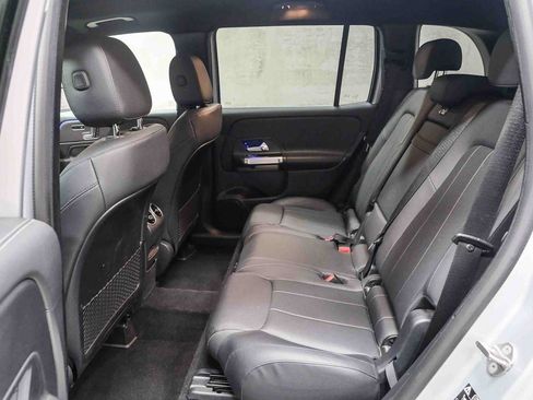 Certified 2022 Mercedes-Benz GLB 250 image 23