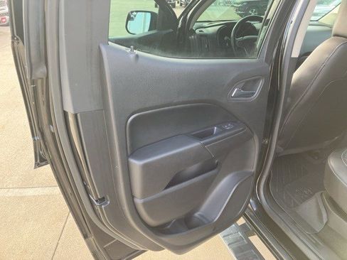 Used 2015 Chevrolet Colorado LT w/ Luxury Package image 20