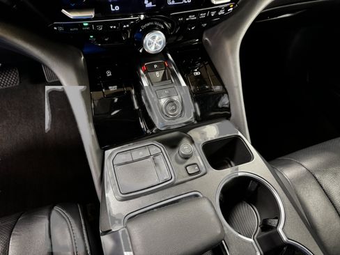 Used 2024 Acura MDX SH-AWD w/ Technology Package image 30