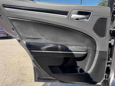 Used 2022 Chrysler 300 S w/ Comfort Group image 41