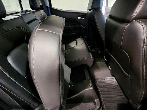Used 2022 Chevrolet Colorado ZR2 AWD/4WD image 49