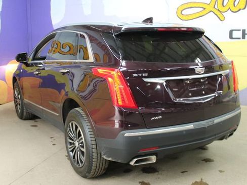 Used 2018 Cadillac XT5 Luxury w/ Driver Awareness Package AWD/4WD image 6