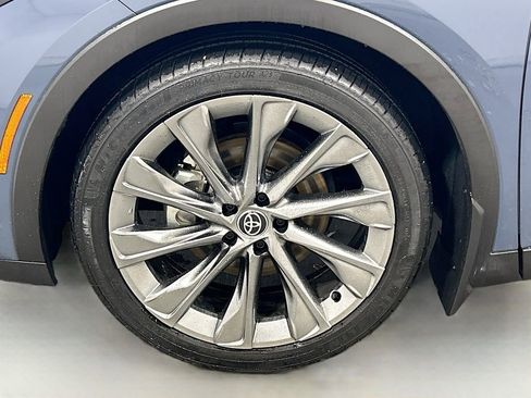 Used 2026 Toyota Crown AWD/4WD image 30