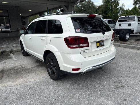 Used 2018 Dodge Journey Crossroad FWD image 4
