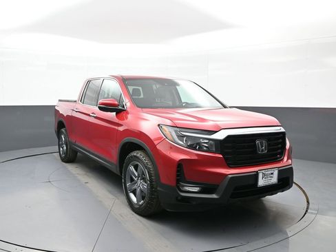 Used 2023 Honda Ridgeline RTL-E image 3