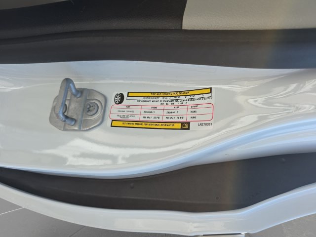 Used 2020 Chrysler Pacifica Limited w/ Advanced Safetytec Group FWD image 29