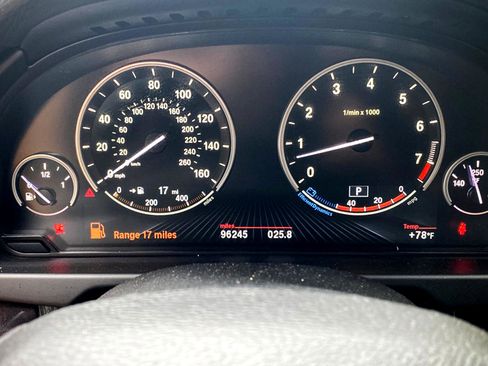 Used 2015 BMW X5 xDrive35i image 22