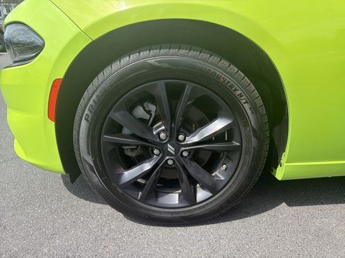 Used 2023 Dodge Charger SXT w/ Blacktop Package AWD/4WD image 11