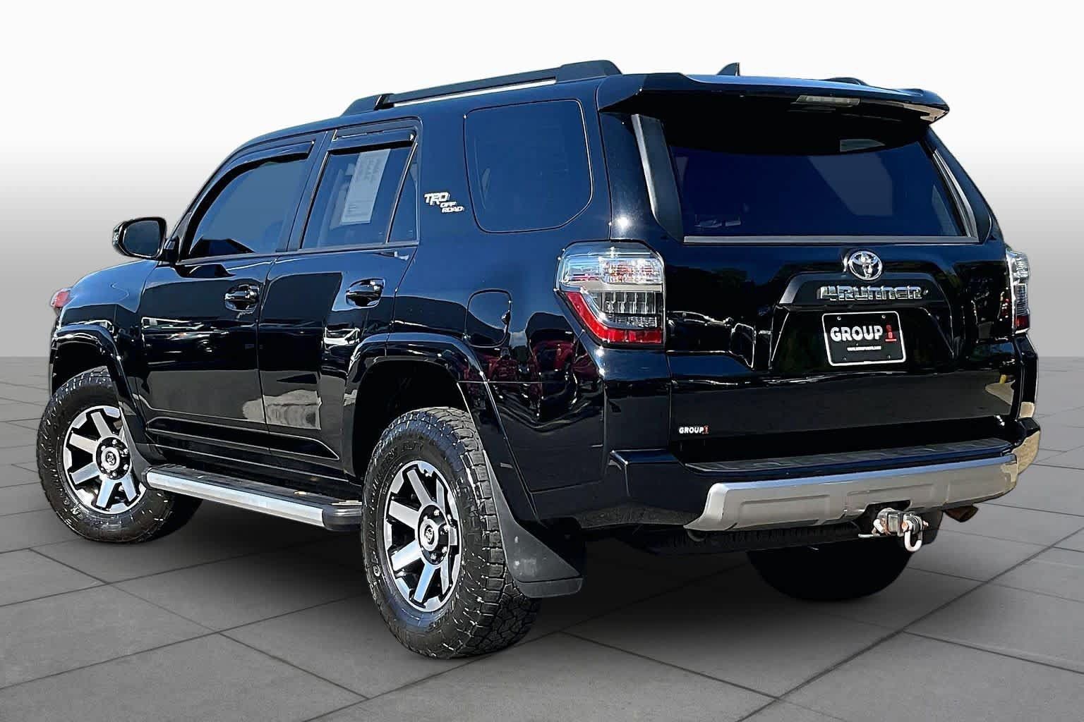 Used 2019 Toyota 4Runner TRD Off-Road Premium AWD/4WD image 12