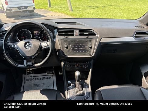 Used 2021 Volkswagen Tiguan SE R-Line w/ 3rd Row Seat Package AWD/4WD image 28