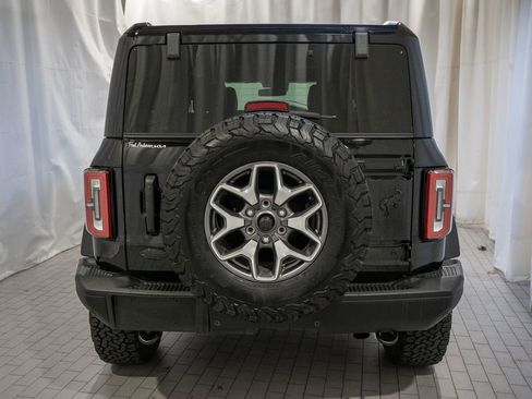 Used 2024 Ford Bronco Badlands image 6